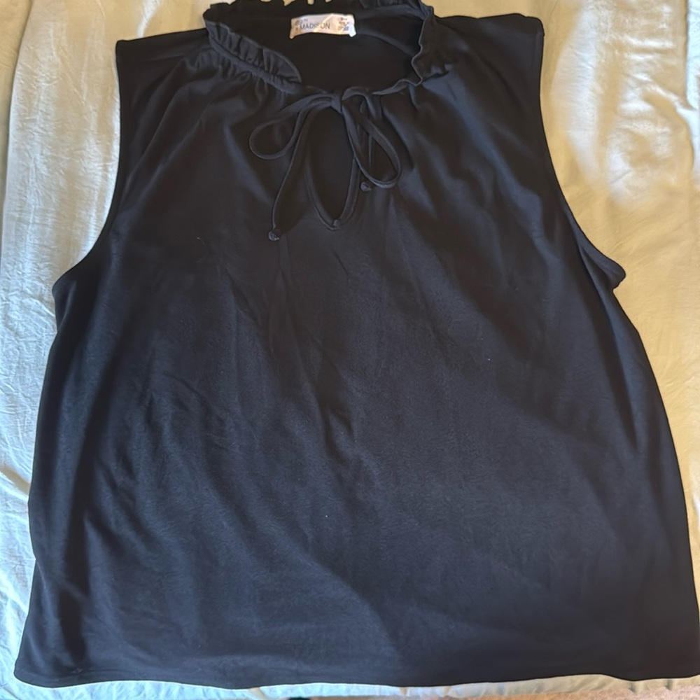 89th Madison work sleeveless top